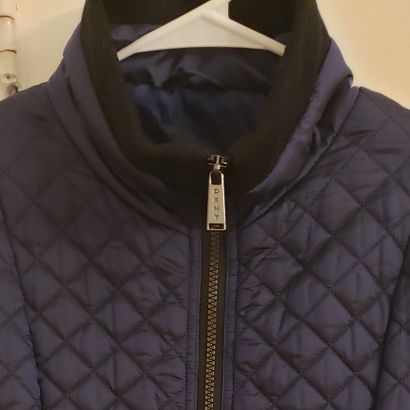 Jacket - Picture 3 of 4